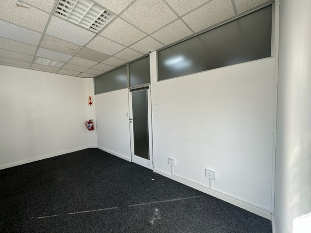 To Let commercial Property for Rent in Rondebosch Western Cape